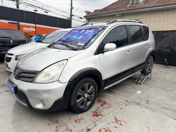 NISSAN LIVINA 1.8 SL X-GEAR 16V FLEX 4P AUTOMÁTICO NISSAN LIVINA 1.8 SL X-GEAR 16V FLEX 4P AUTOMÁTICO